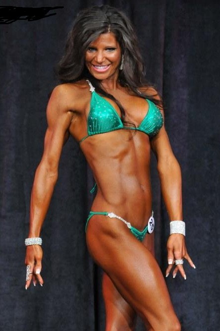 Female Fitness Models and Female Fitness Competitors 4